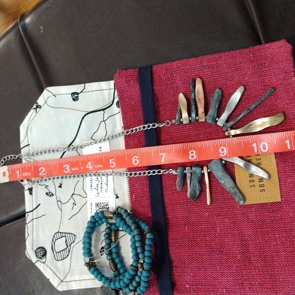 EUC Someone Somewhere Pouch and Jewelry - Picture 10 of 13